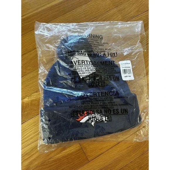 Denver Broncos Knit Hat Fanatics Branded Defender Cuffed Pom Navy Blue New - Picture 3 of 4